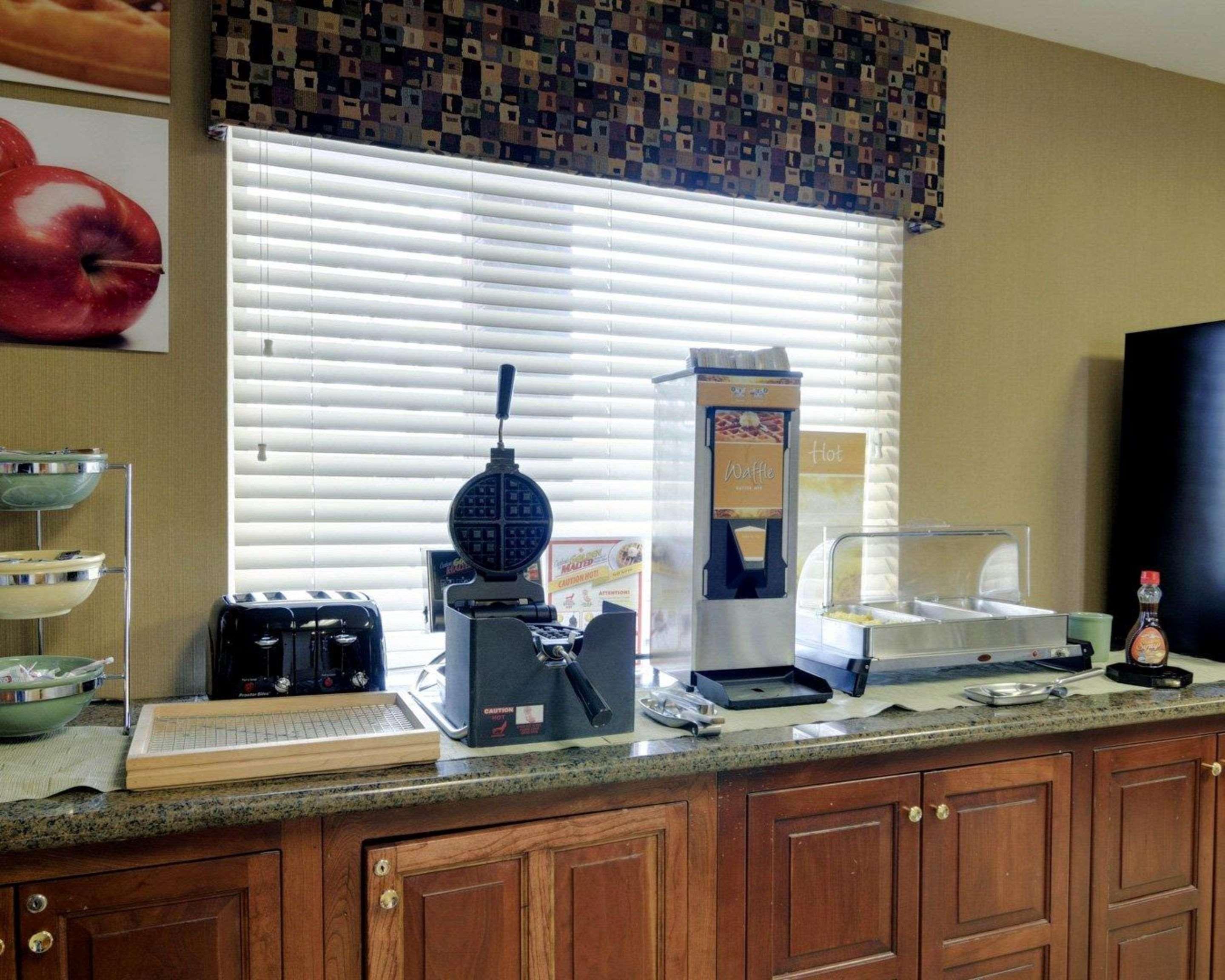 Quality Inn Russellville I-40 Dış mekan fotoğraf