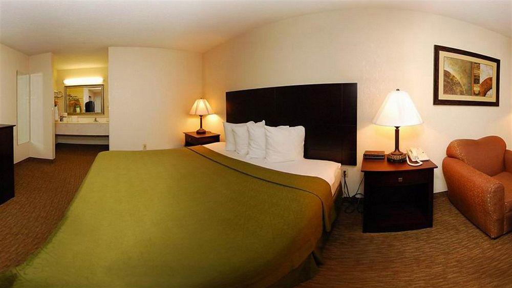 Quality Inn Russellville I-40 Dış mekan fotoğraf